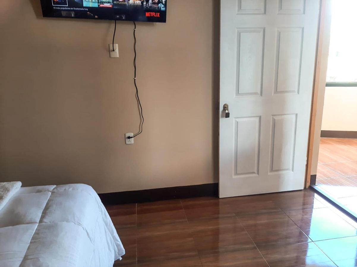 Millennium Apartment 산 페드로 라 라구나 외부 사진